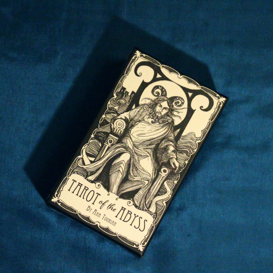 Tarot of the Abyss deck in box