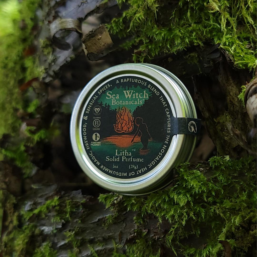 Litha Solid Perfume, wedged in a mossy tree.