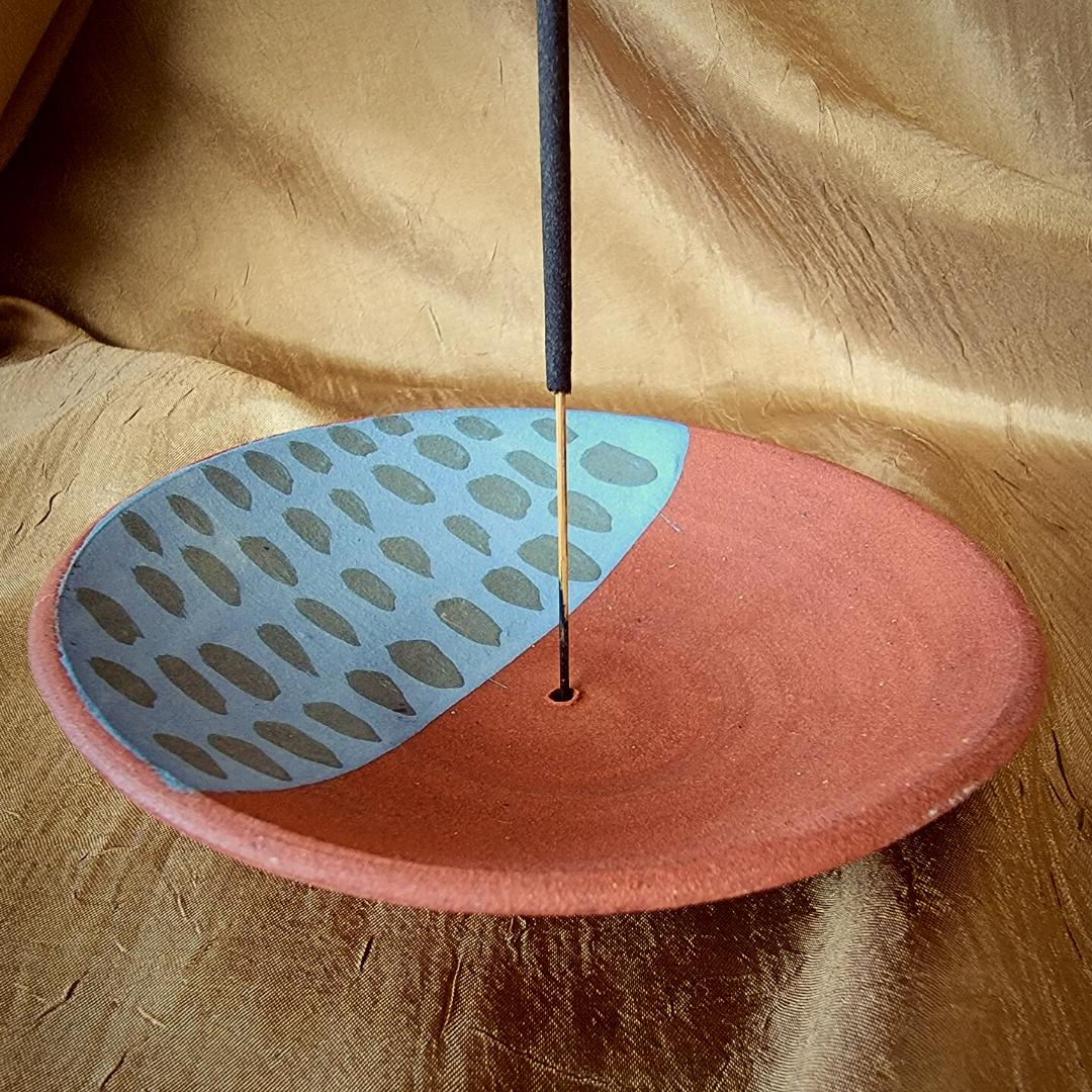 RAIN red clay incense holder